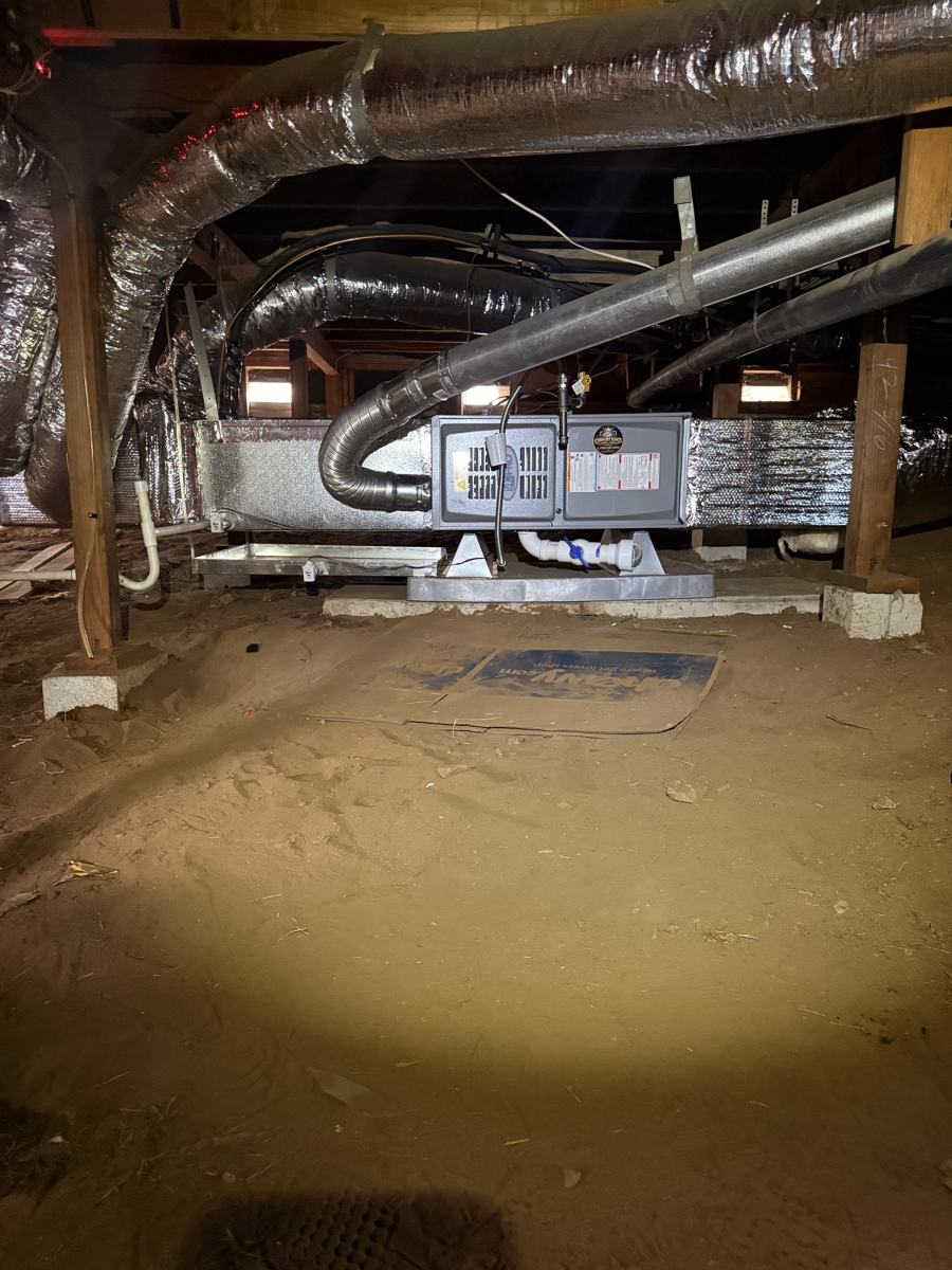 New ductwork and air handler in an Escondido crawlspace